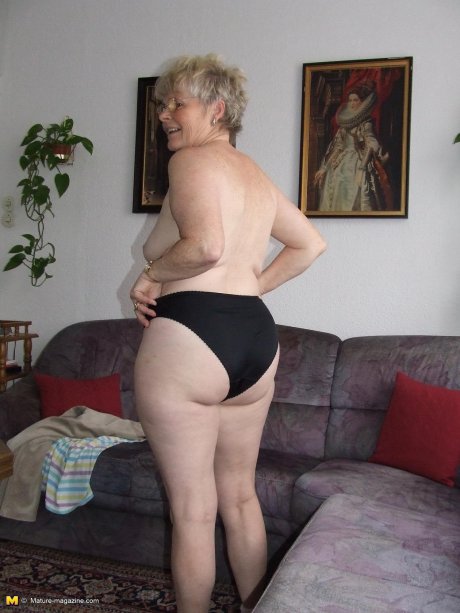 Naughty older lady showing off her naked body